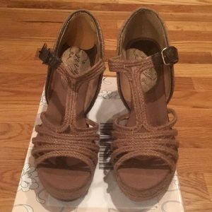 Envy Grub Wedge Sandals, Brown 8 1/2